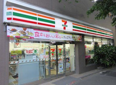 コンビニ　セブンイレブン新宿トーハンビル店（コンビニ）まで230m