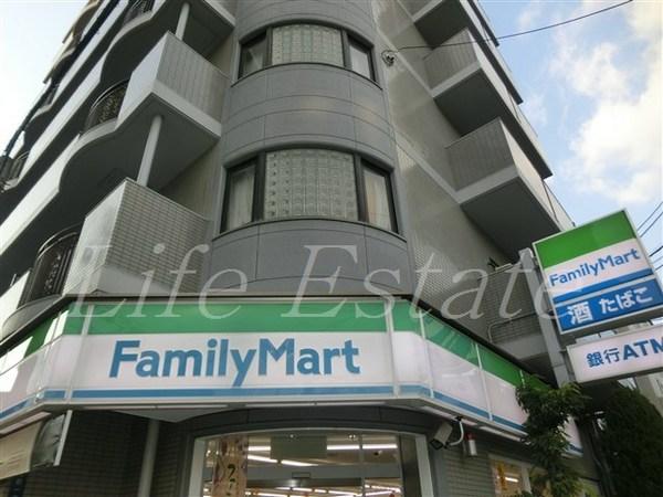 コンビニ　ファミリーマート上町一丁目店（コンビニ）まで312m