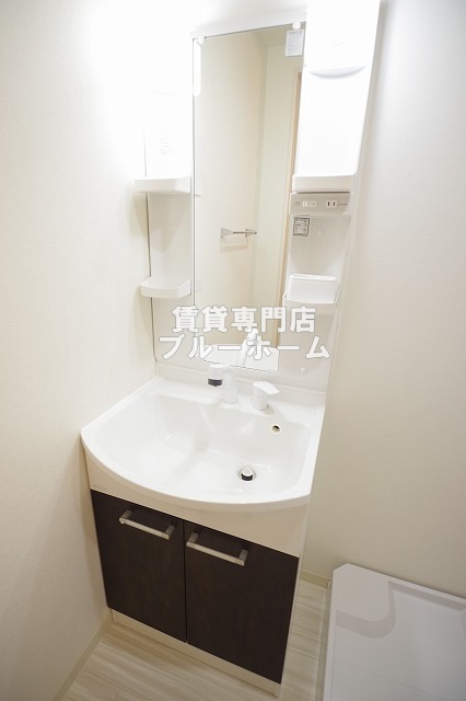 洗面設備　独立洗面台あります！