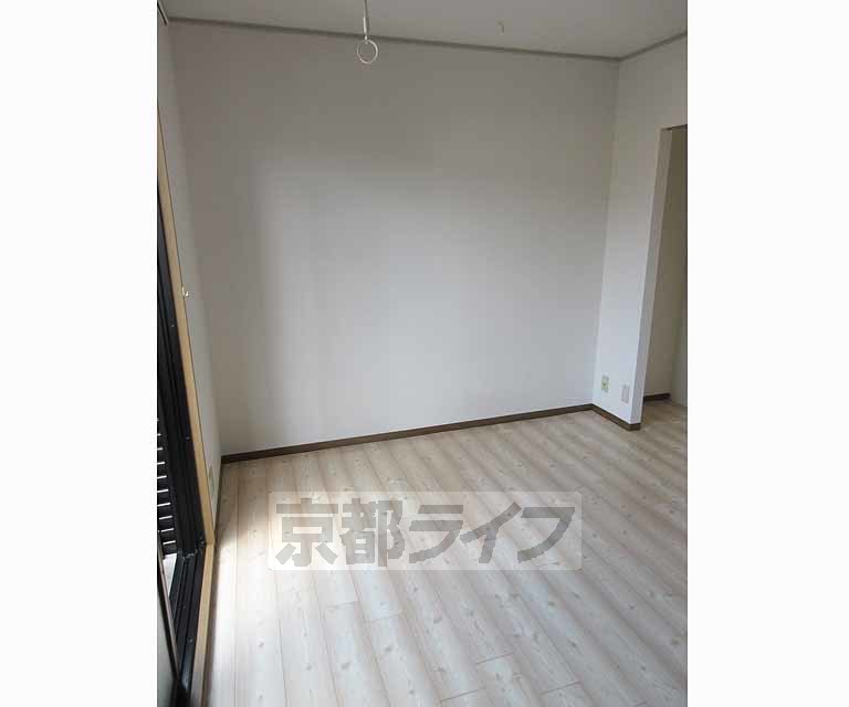 居室・リビング　シンプルなお部屋です！
