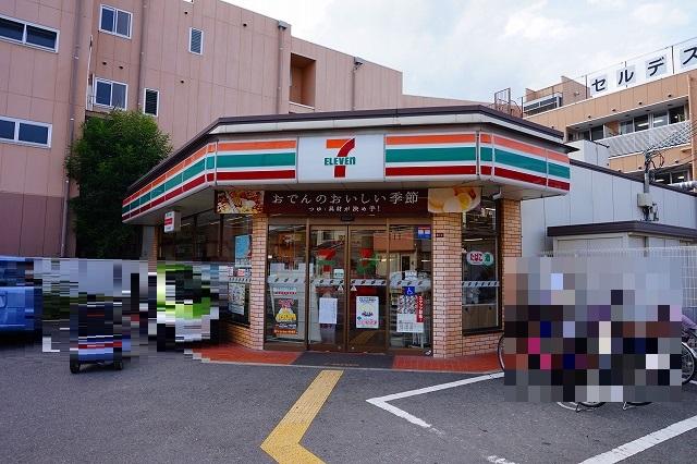 コンビニ　セブンイレブン高槻竹の内町店（コンビニ）まで614m