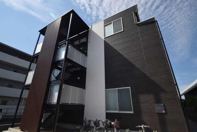 建物外観　オシャレな外観です