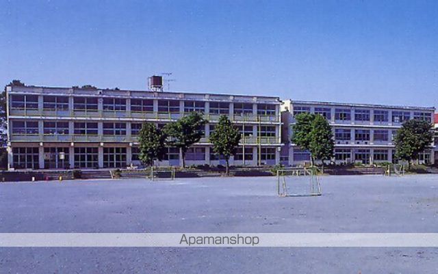 小学校　笠原小学校（小学校）まで4061m