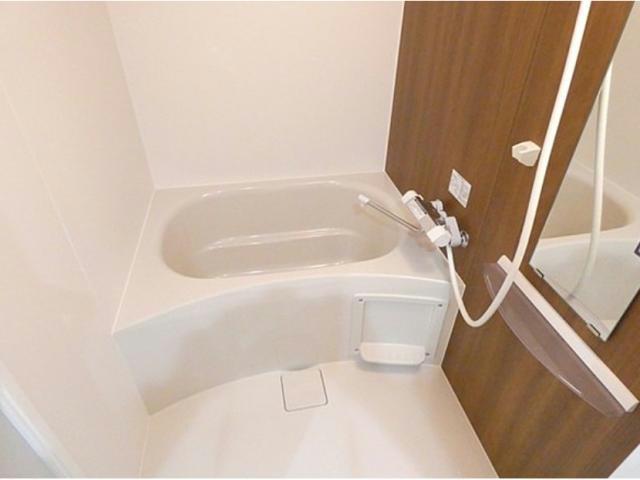 バス・シャワールーム　※別部屋写真