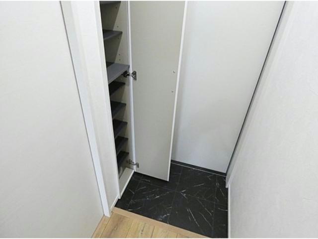 玄関　※別部屋写真