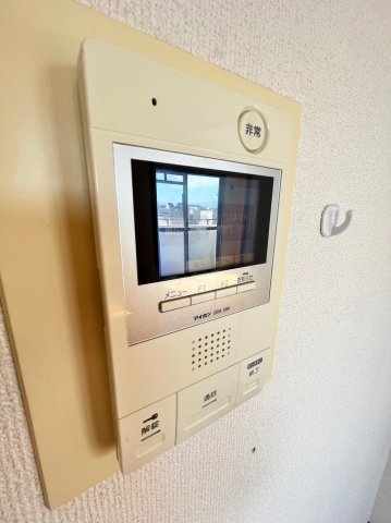 セキュリティ　同物件、別号室の参考写真です。