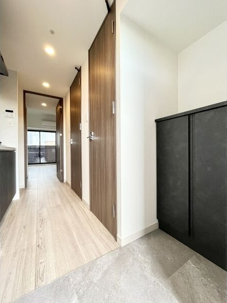 S-RESIDENCE名駅北alesiaの玄関写真