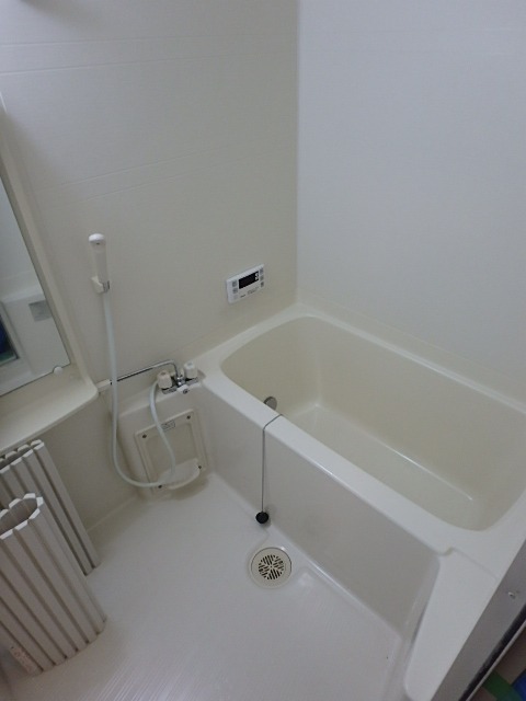 バス・シャワールーム　図面と現状に相違がある場合には現状を優先
