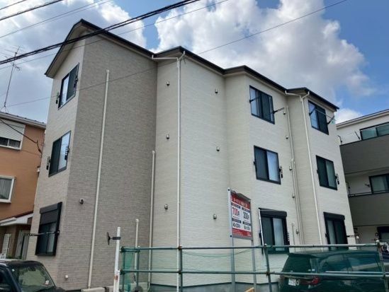 建物外観　タウンハウジング神奈川　中央林間店にてお待ちしております☆