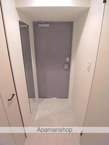 レオンコンフォート本町東IIIの玄関写真