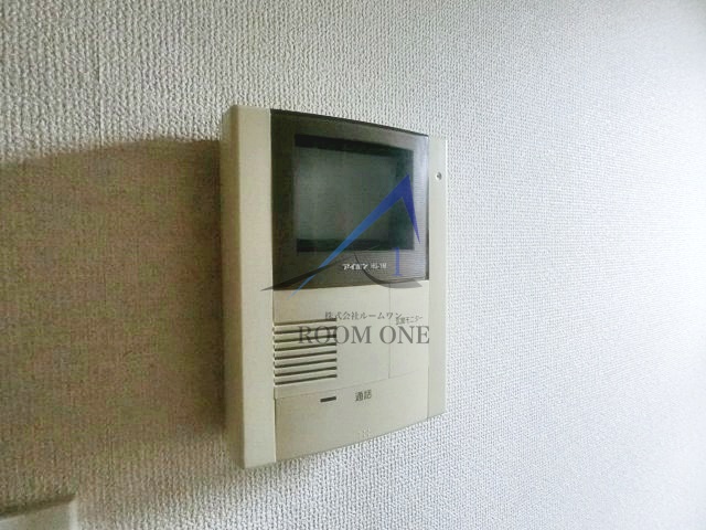 セキュリティ　モニター付きインターホンです。