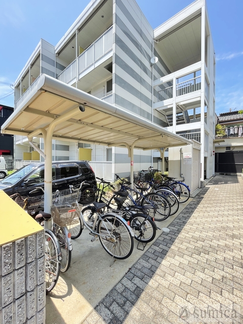 地下鉄谷町線 平野駅 徒歩3分 3階建 築23年の外観写真