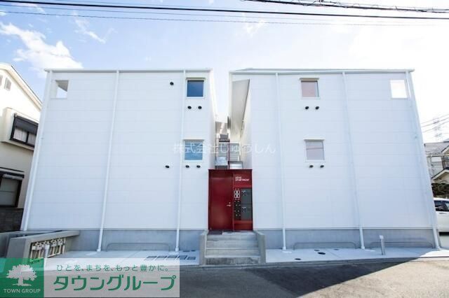 ARVO APARTMENTの外観写真