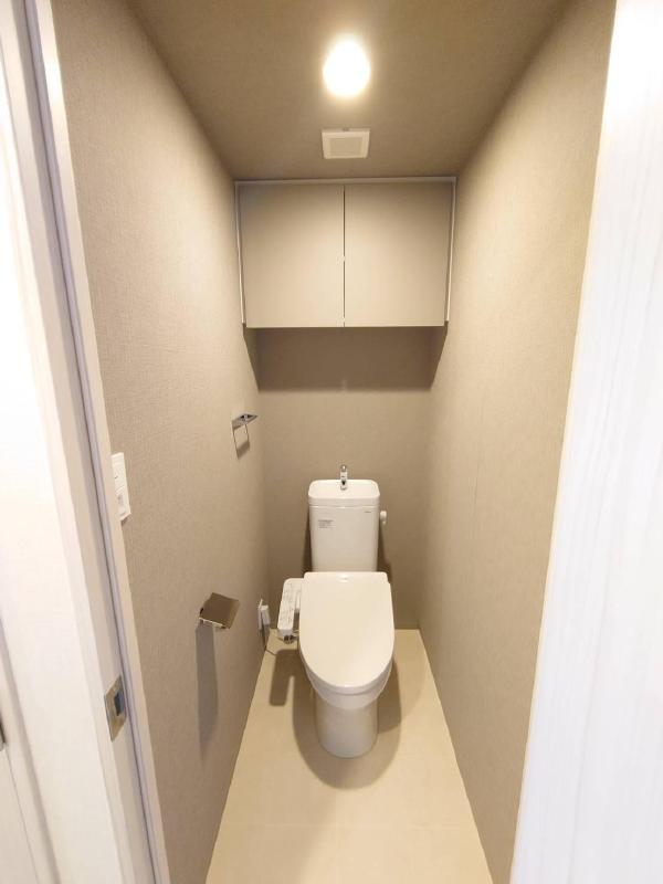 コンフォリアリヴ千住のトイレ写真