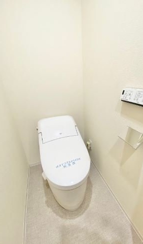 東京メトロ南北線 赤羽岩淵駅 徒歩5分 8階建 築4年のトイレ写真