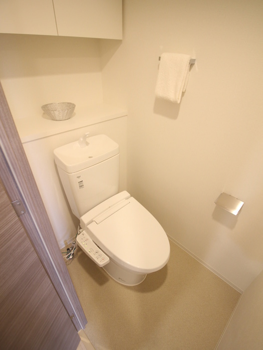 レジディア笹塚IIIのトイレ写真