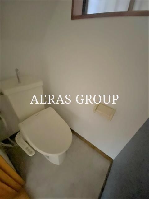 上篠崎2丁目戸建てのトイレ写真