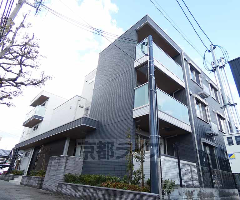 近鉄京都線 竹田駅 徒歩6分 築3年