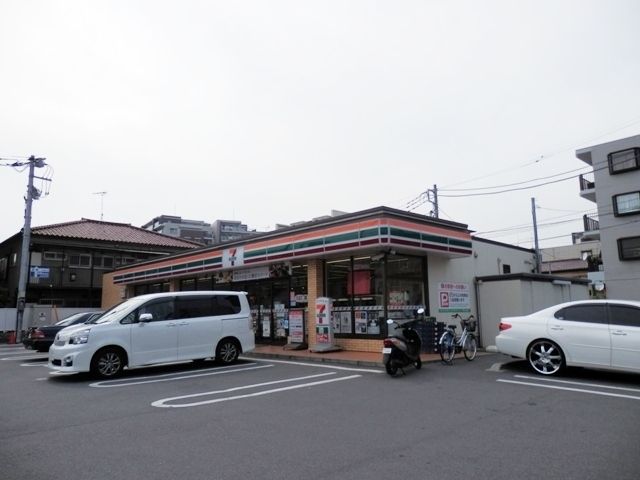 コンビニ　セブンイレブン（コンビニ）まで480m