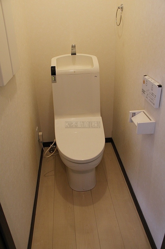 クリークウッドIVのトイレ写真