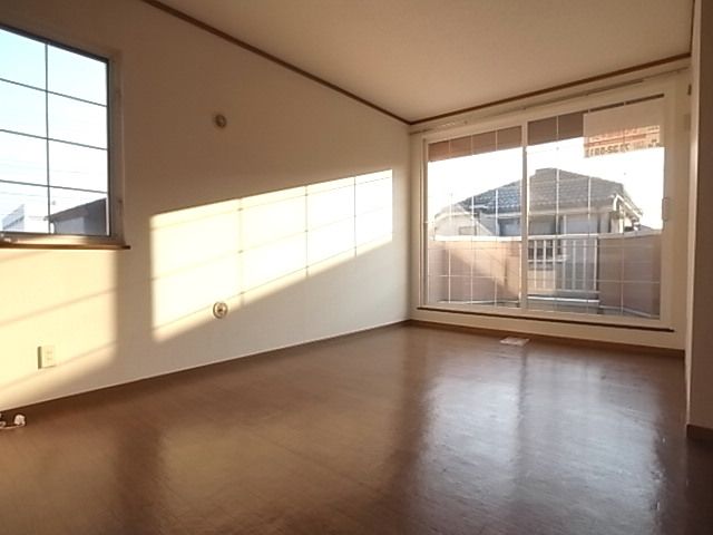 ピースフル南青山の居間写真