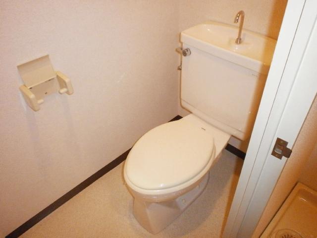 メゾン・シェモアのトイレ写真