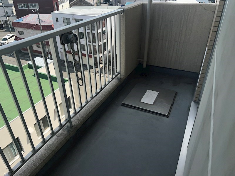 地下鉄東豊線 東区役所前駅 徒歩4分 8階建 築33年の内装写真