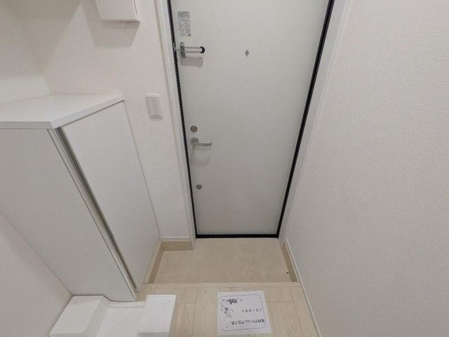 アザーレ・クオン相武台の玄関写真