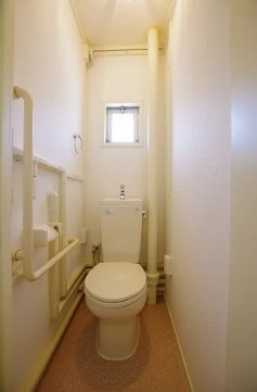 ＪＲ東海道本線 茨木駅 徒歩39分 5階建 築55年のトイレ写真