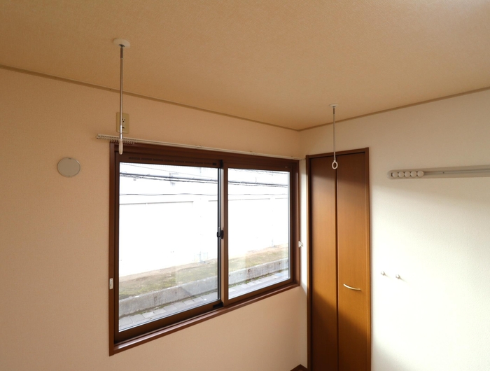 その他設備　室内物干し