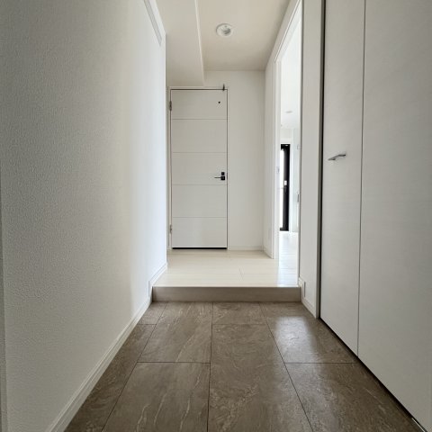 玄関　同仕様タイプです
