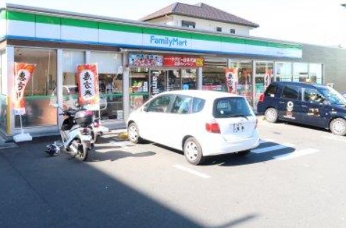 コンビニ　ファミリーマート 八王子上柚木店（コンビニ）まで103m
