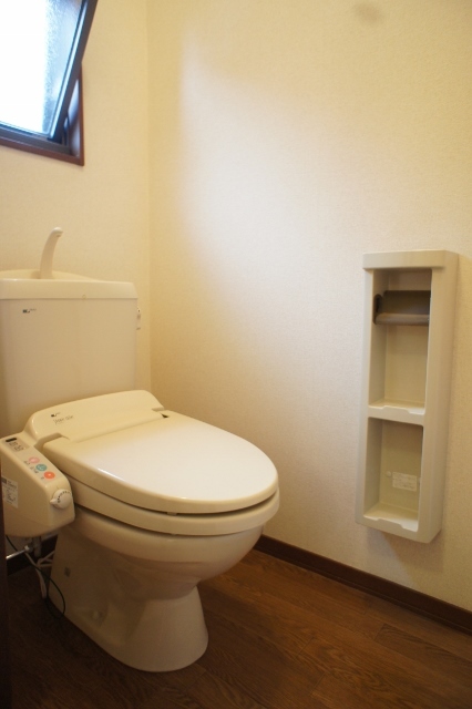 トイレ　お部屋探しはお気軽に当店にご相談ください
