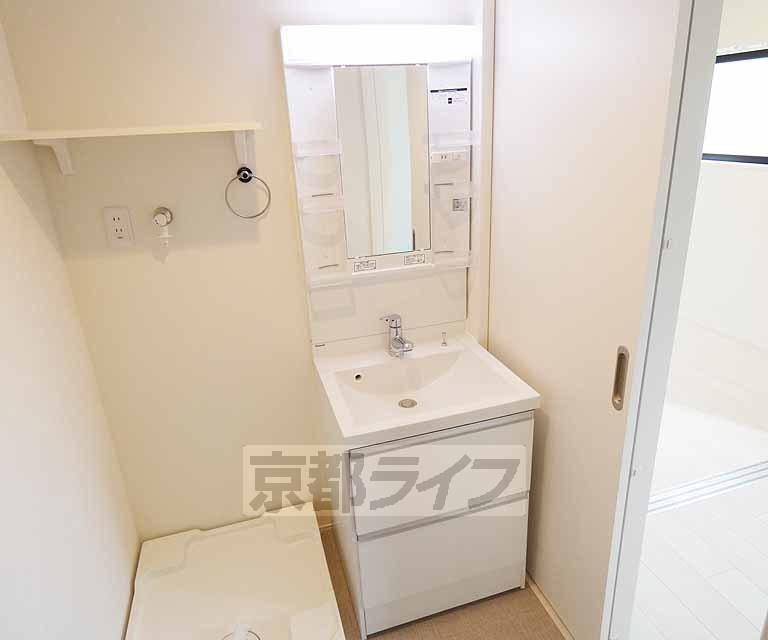 ハーモニーテラス墨染の内装写真