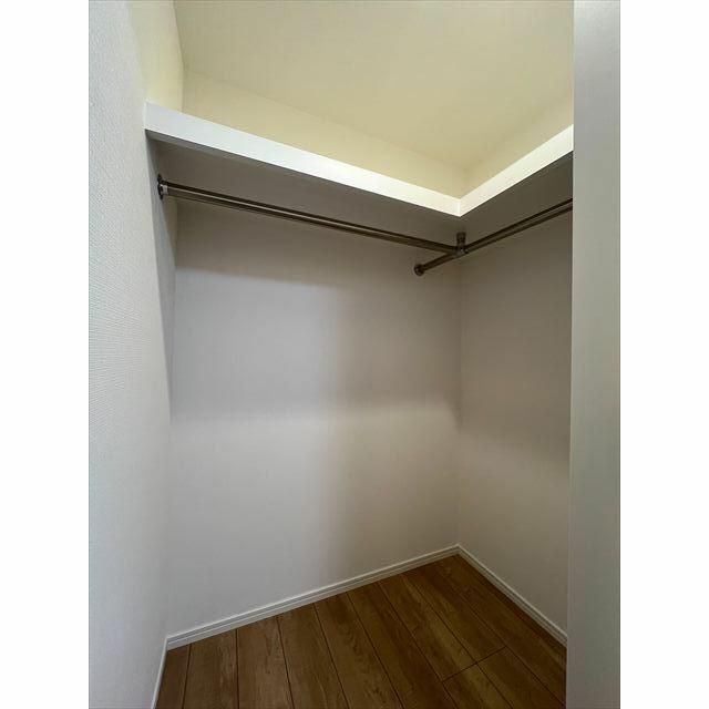 収納　写真は同タイプ住居です。