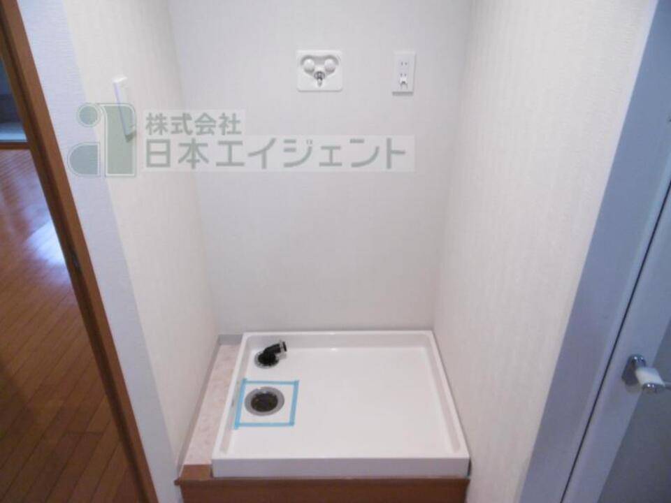 その他設備　洗濯機置場