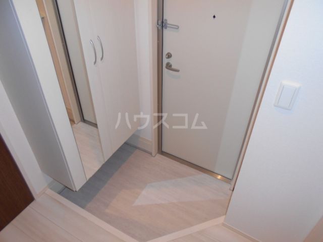 ロイジェントパークス草加手代 Cの玄関写真
