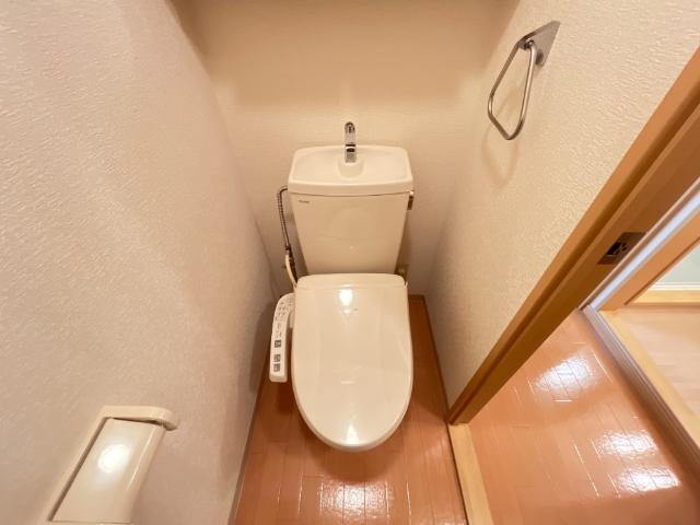 トイレ　シャワー付トイレ