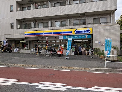 コンビニ　ミニストップ 中野5丁目店（コンビニ）まで190m