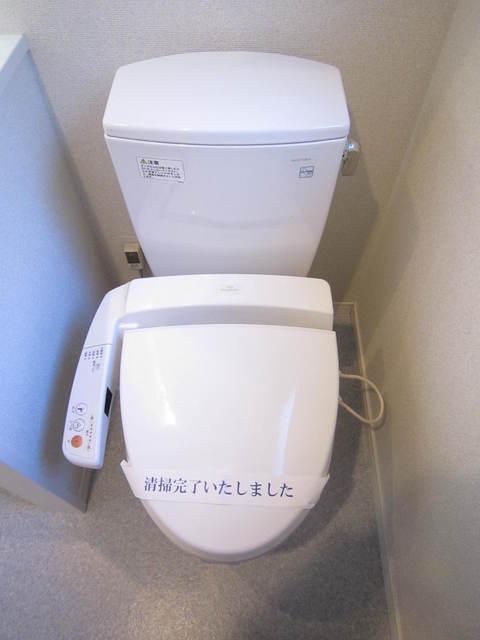 トイレ　洗浄機能付