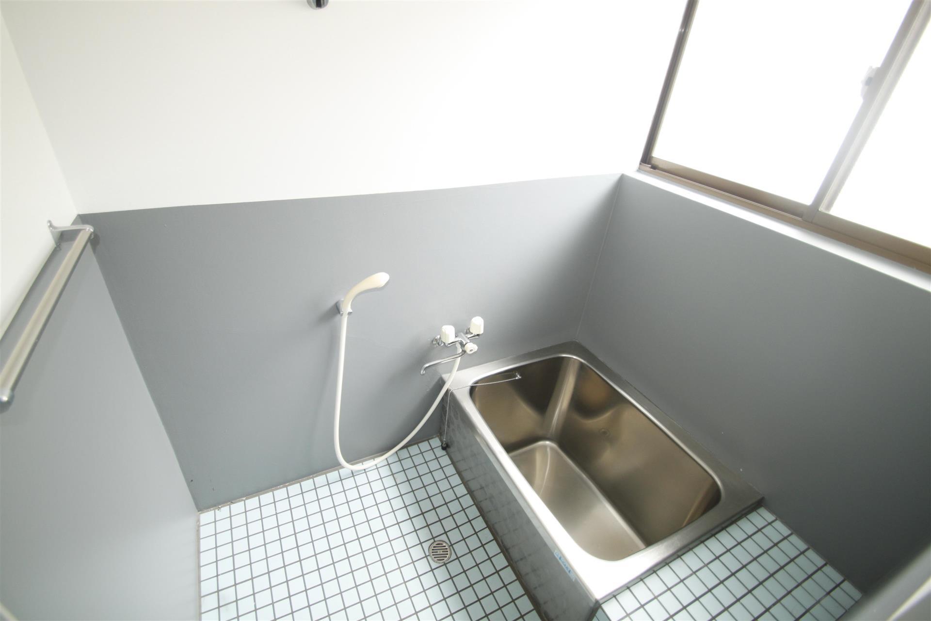 バス・シャワールーム　シャワー付です