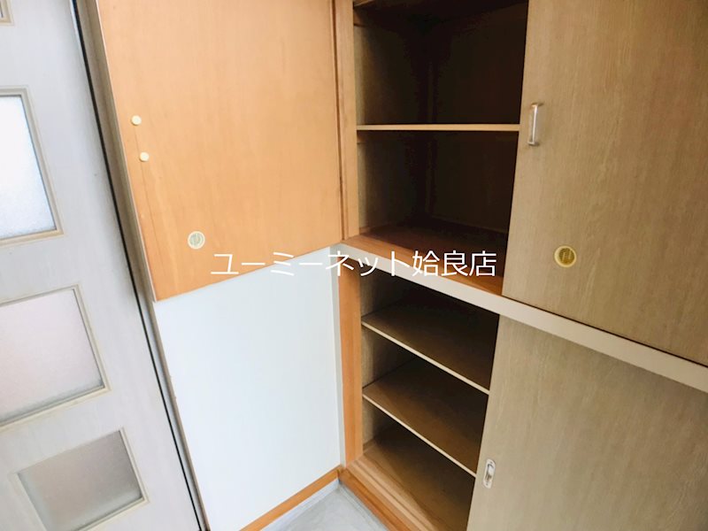 【姶良市加治木町小山田のマンションの収納】