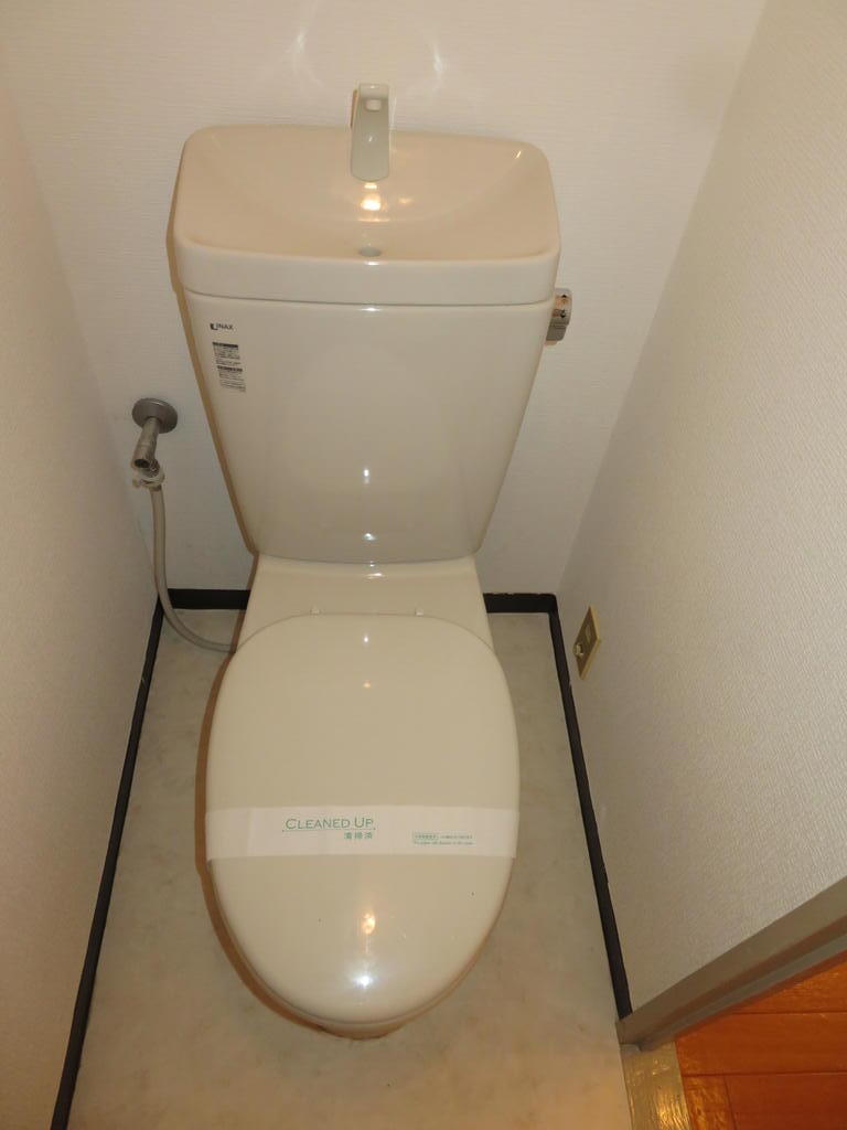 西川口朝日マンションのトイレ写真