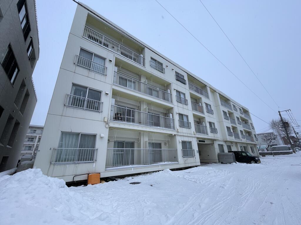 北海道札幌市中央区南十六条西１２（マンション）の賃貸物件の外観