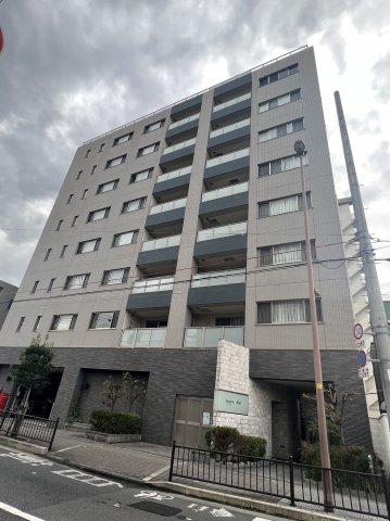 茨木市西中条町のマンションの建物外観