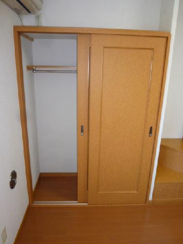 収納　クローゼットあります　２Ｆはカーペットになります