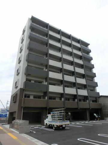 【Chic Forum JYMの建物外観】