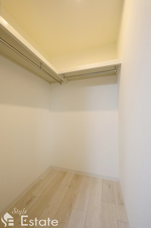 収納　ウォークインクローゼット