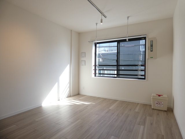 居室・リビング　居室