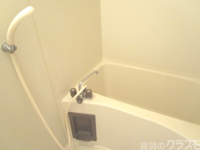 バス・シャワールーム　一日の疲れをお取りください。